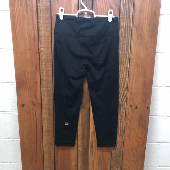 Victoria’s Secret sport size small black capri leggings - Picture 7 of 9